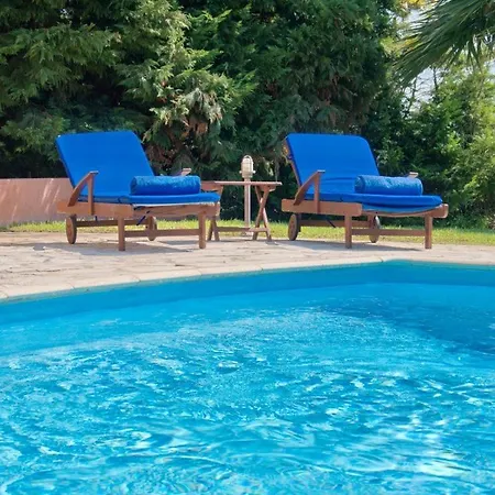 Villa Kleismata Sleeps 6