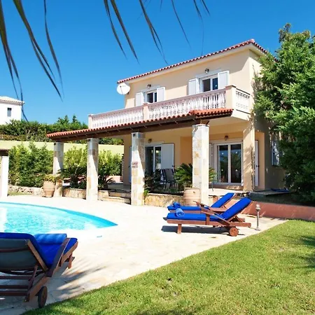 Kleismata Sleeps 6 Villa