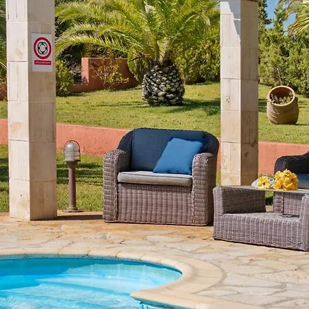 Kleismata Sleeps 6 Villa *