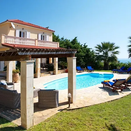 Kleismata Sleeps 6 Villa