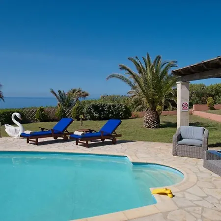Kleismata Sleeps 6 * Klismata