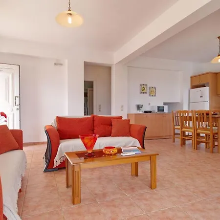 Kleismata Sleeps 6 Villa